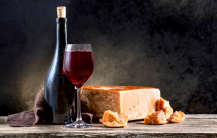 Wein und Käse - die besten Kombinationen für großen Genuss