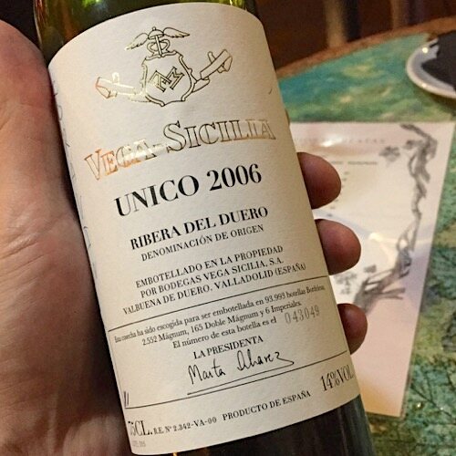 Unico von Vega Sicilia. Einer der Kultweine Spaniens.